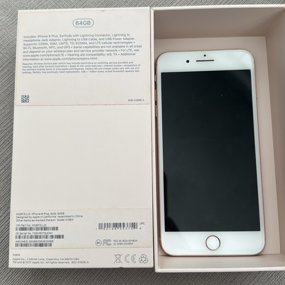 iPhone 8 Plus gold unlocked - Picture 1 of 7